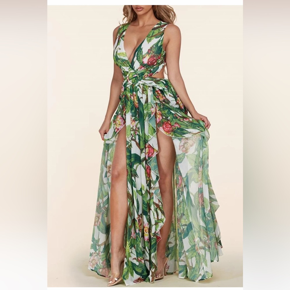 NWT $98 Cutout High Slit Maxi Dress Coverup